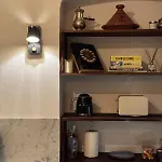 Au Charme De L'ancien דירה *