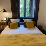Au Charme De L'ancien דירה