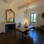 Au Charme De L'ancien דירה *
