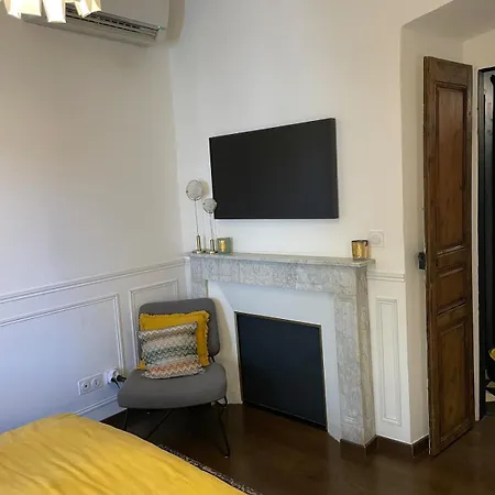 Appartement Au Charme De L'ancien *