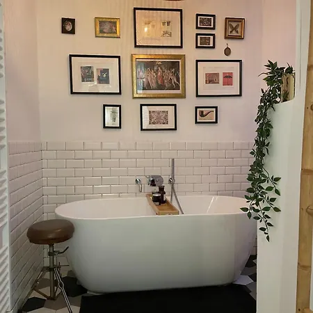 Apartment Au Charme De L'ancien Bastia (Corsica)