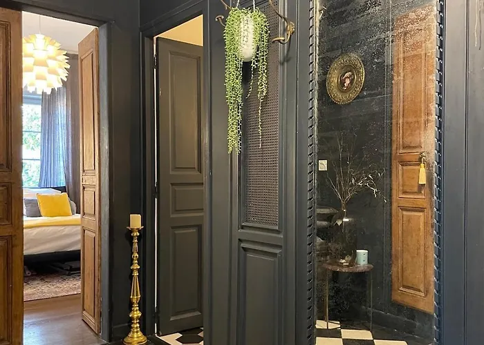 公寓 Au Charme De L'ancien *