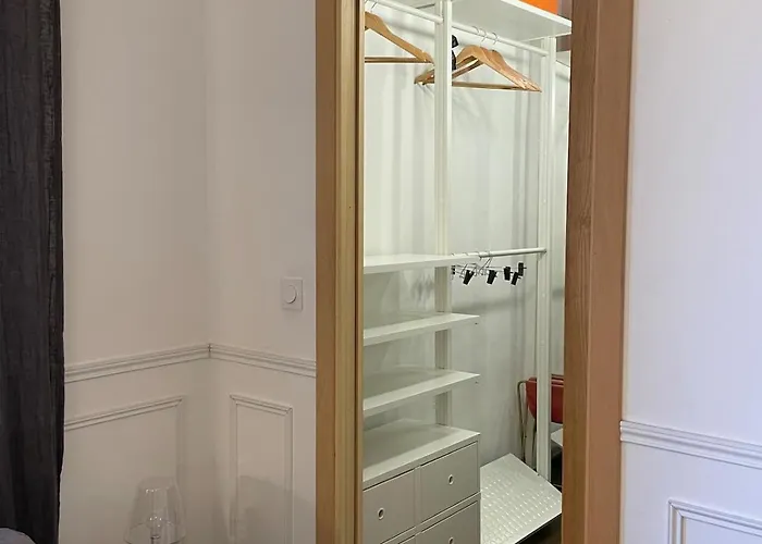 公寓 Au Charme De L'ancien *